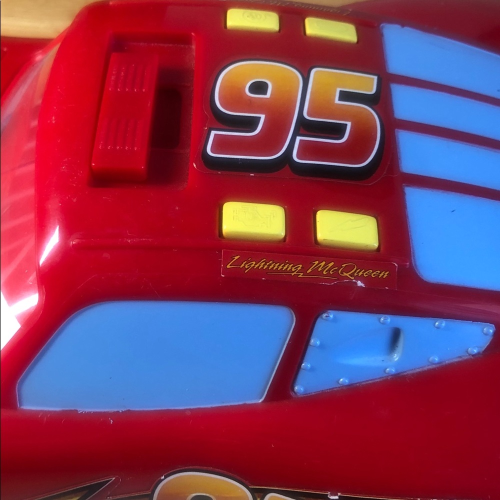 Rare Y2k Red plastic diecast 95Lightning McQueen Toy Car - Picture 6 of 16
